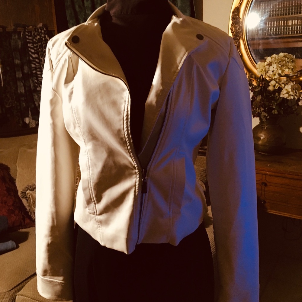 Exquisite White Vegan Leather Moto Jacket Sexy